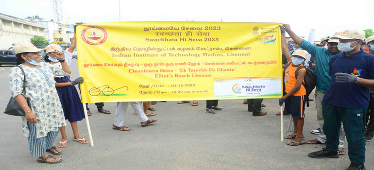 IIT Madras organises cleanliness drive under ‘Swachhta Hi Seva’ campaign at Elliot’s Beach