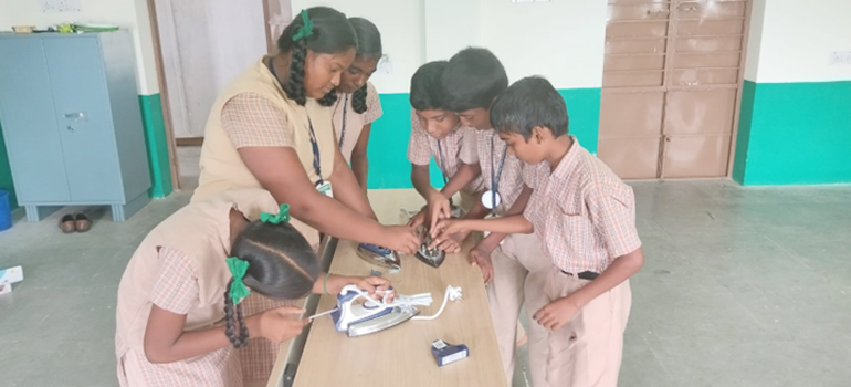 IIT Madras takes scientific concepts and 3D-Printing to rural schools through ‘Device Engineering Labs’